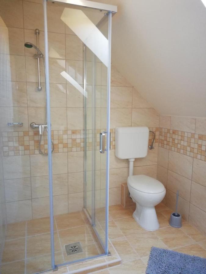 Imola És Andrea Apartmanház Hajduszoboszlo Exterior foto