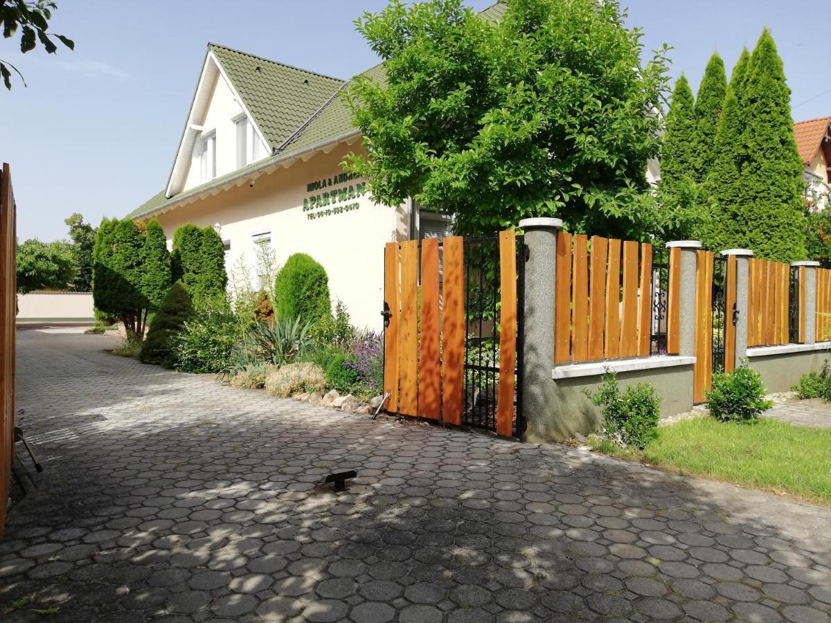Imola És Andrea Apartmanház Hajduszoboszlo Exterior foto